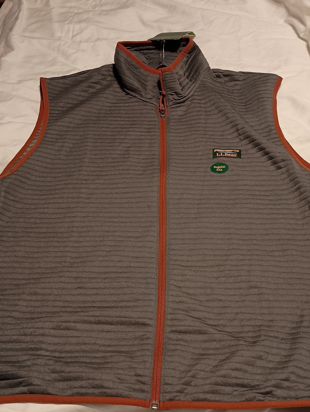 LL Bean Men's Airlight Dark Gray Vest XXL - NWT